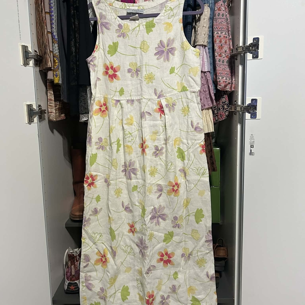 VTG CottageCore Linen Dress - White with Pastel Flowers